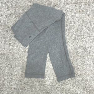 Lululemon cropped leggings, size 4